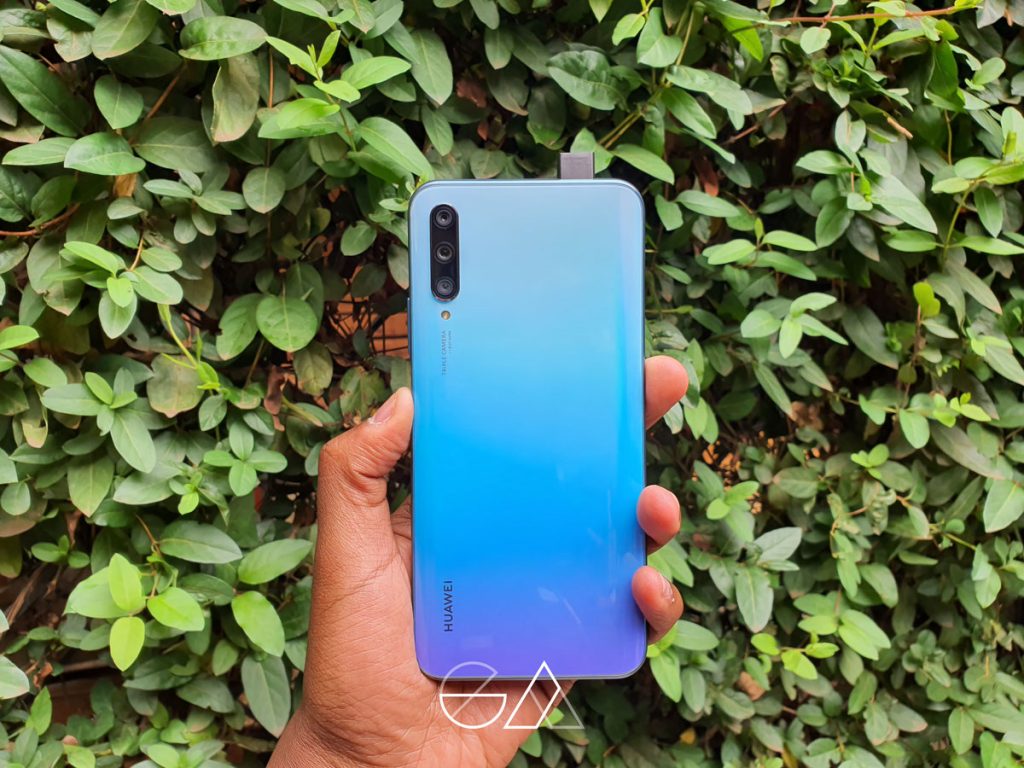 Huawei Y9s back