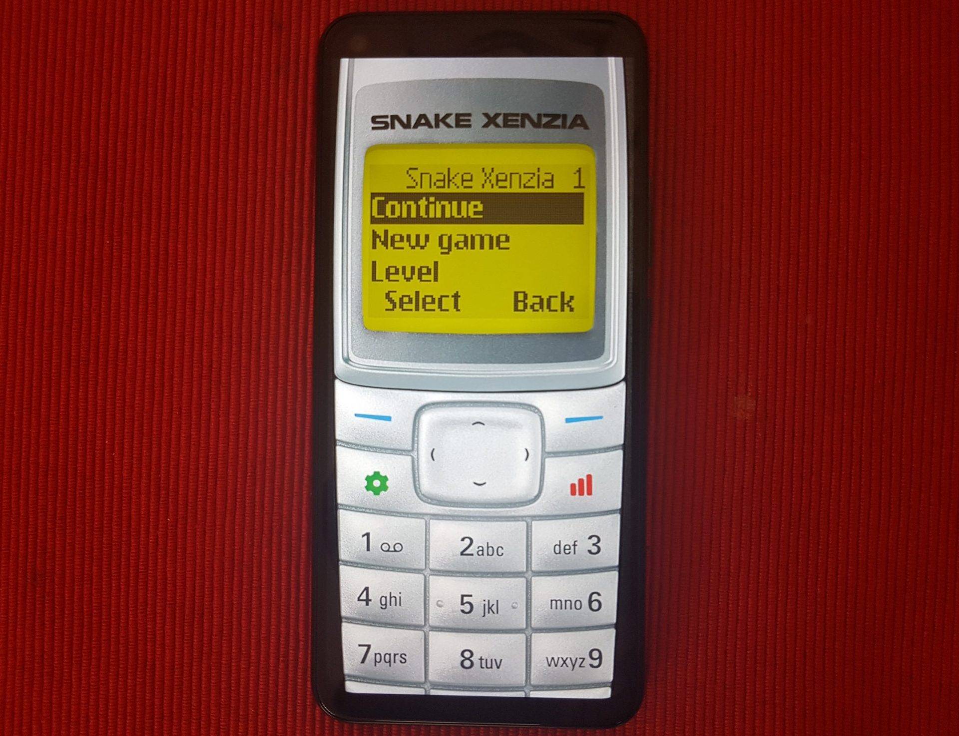 Snake Xenzia - Game Old Phones na App Store