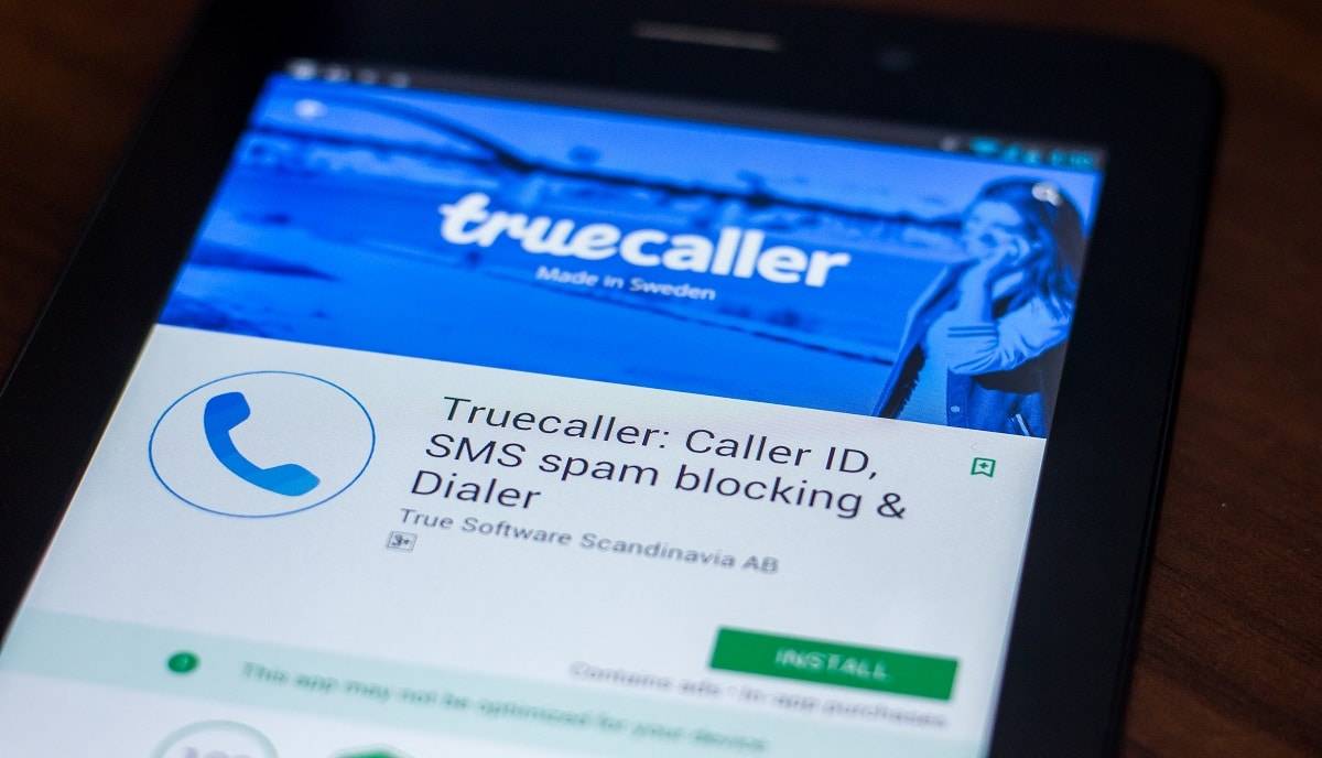 download truecaller service number