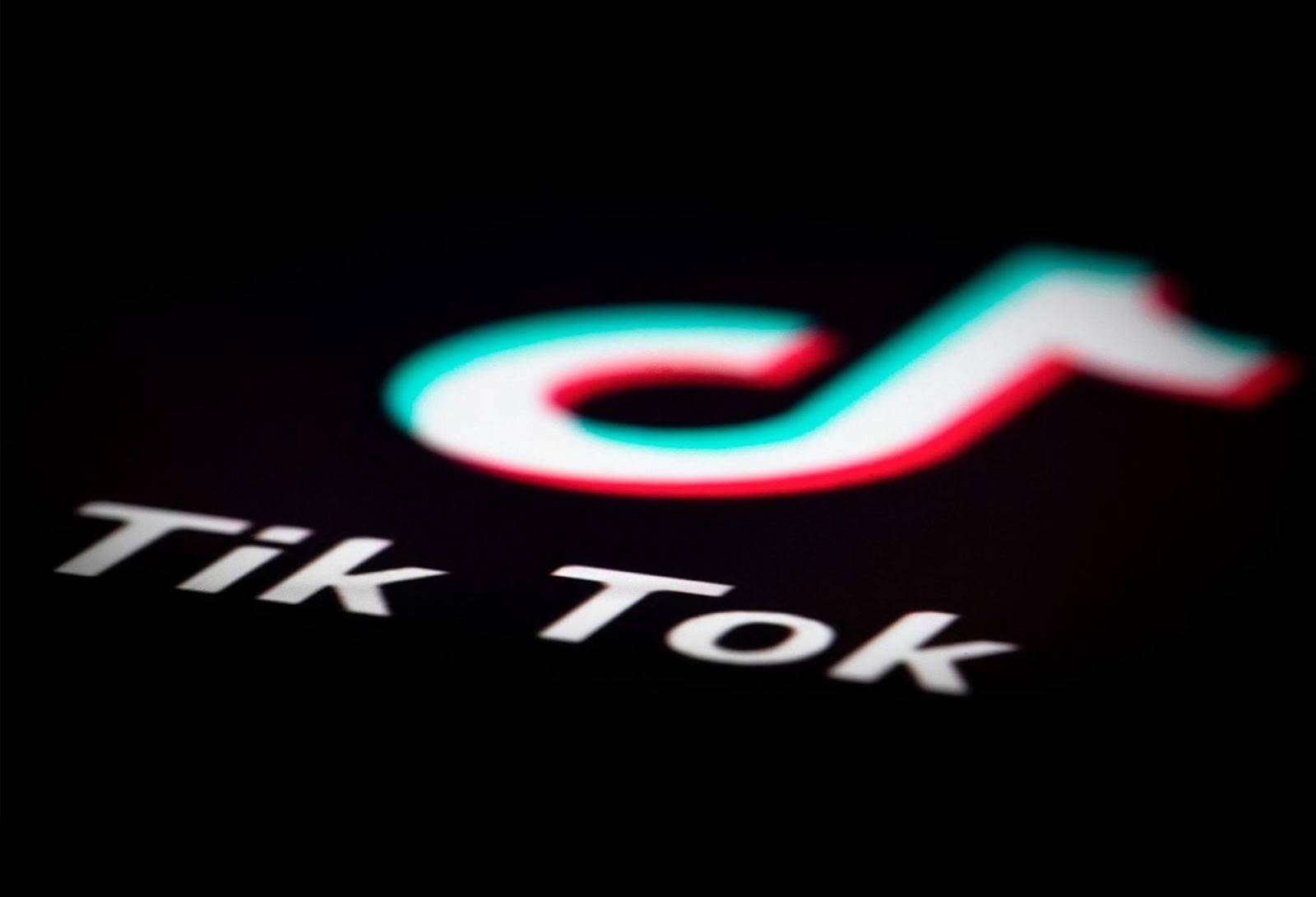 Finally TikTok Lets You Pin Stickers On Your Videos