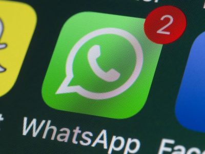 WhatsApp self-disappearing messages