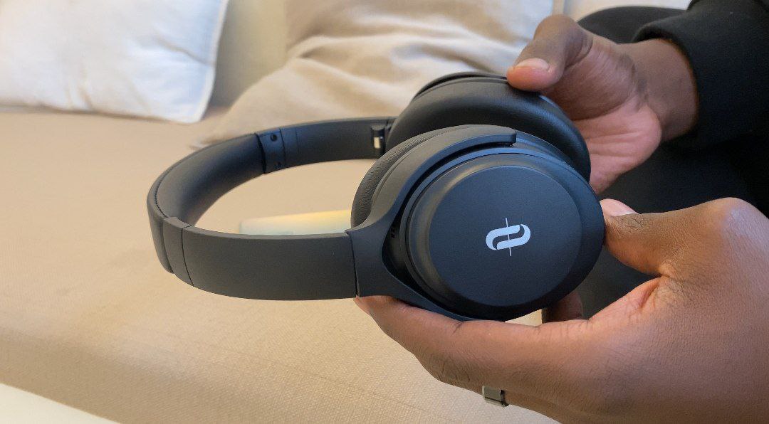 Best Noise Cancelling Headphones