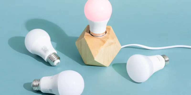 buying smart light bulbs