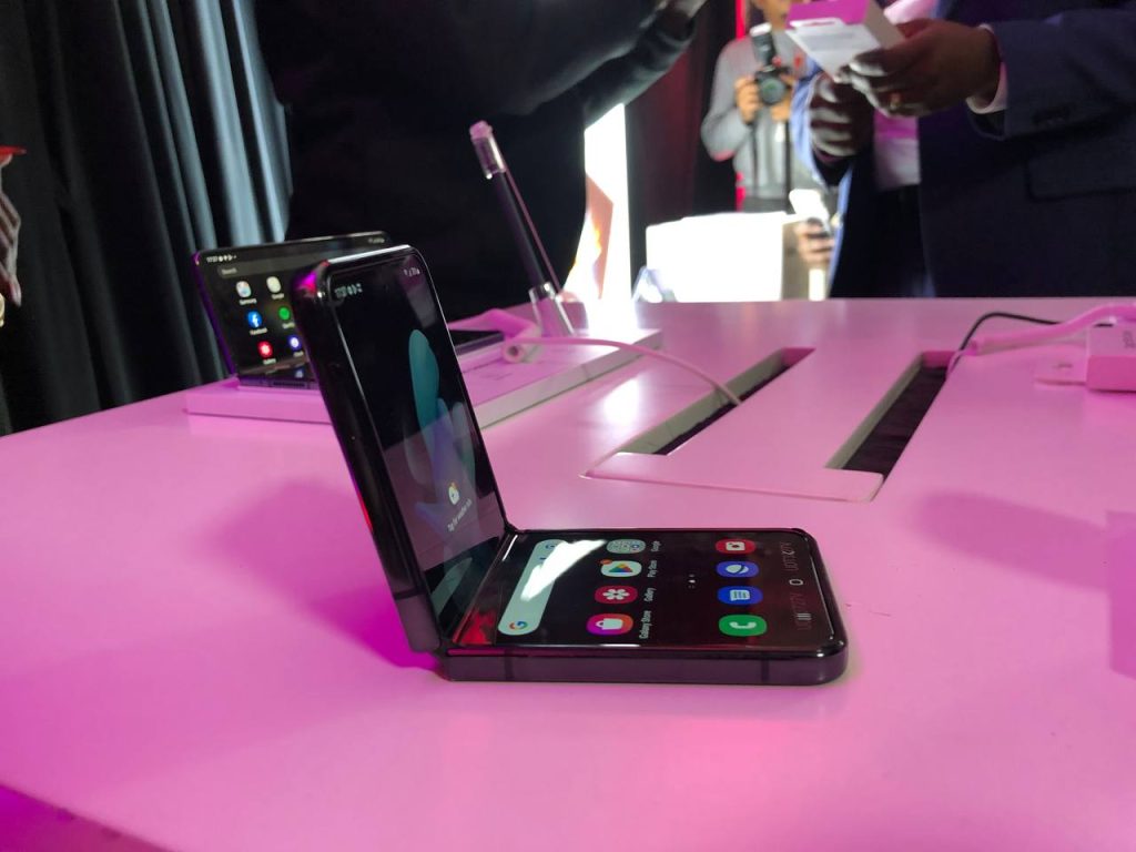 Galaxy Z Flip4 Kenya