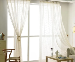 How to Choose the Right Curtain for Your Home