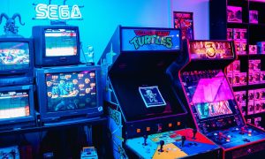 Latency, Connectivity, and Gameplay: Why Your Device Matters for Live Online Games